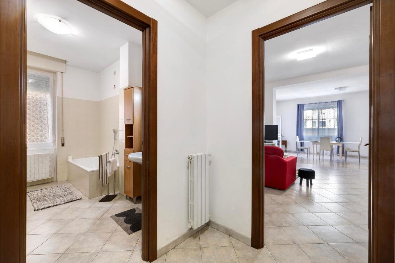 Appartamento Casa Rosa Loano Esterno foto