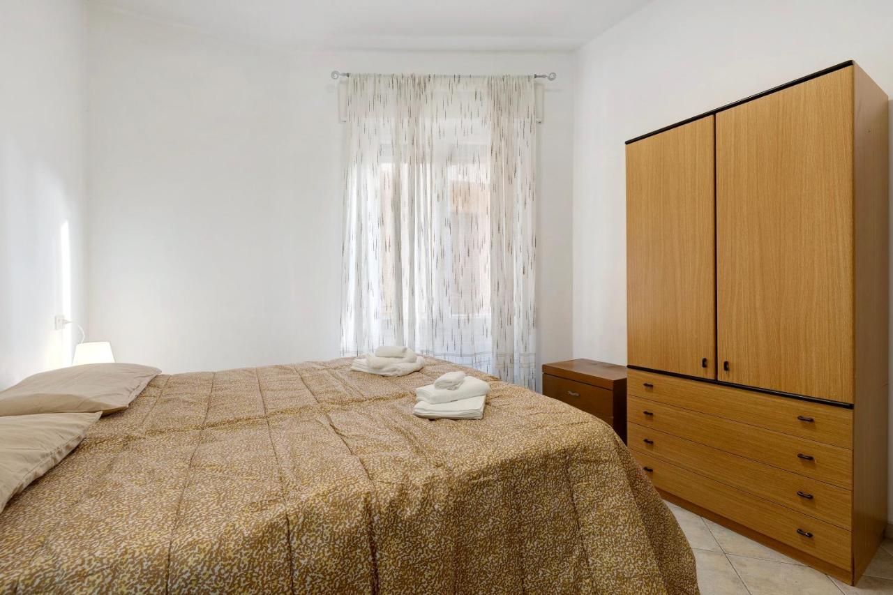 Appartamento Casa Rosa Loano Esterno foto