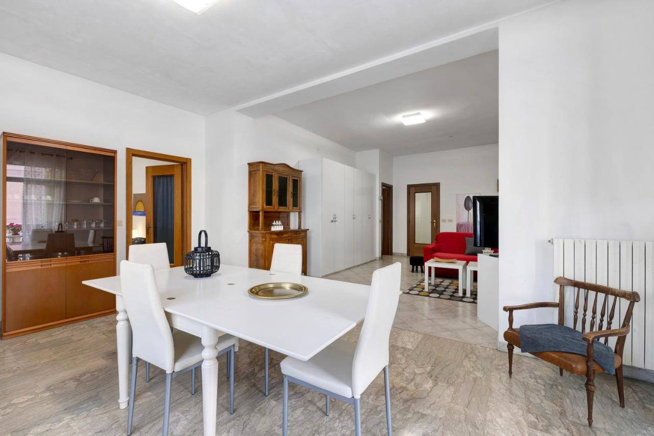 Appartamento Casa Rosa Loano Esterno foto